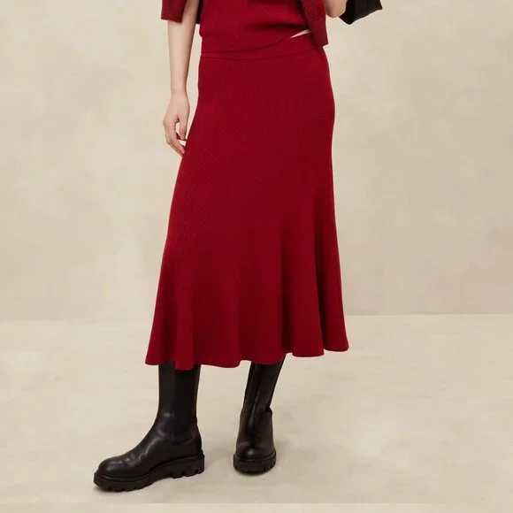 Banana Republic Lurex Midi Sweater Skirt - Picture 3 of 6